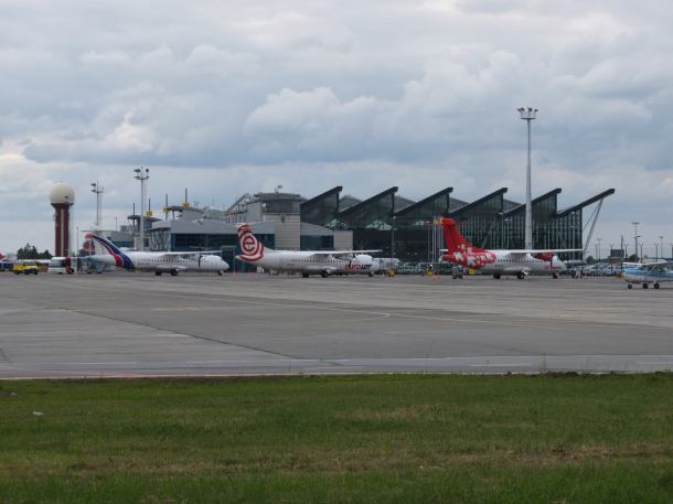 Dzień w Porcie Lotniczym Gdańsk. Słuchaj w czwartek w Weekend FM