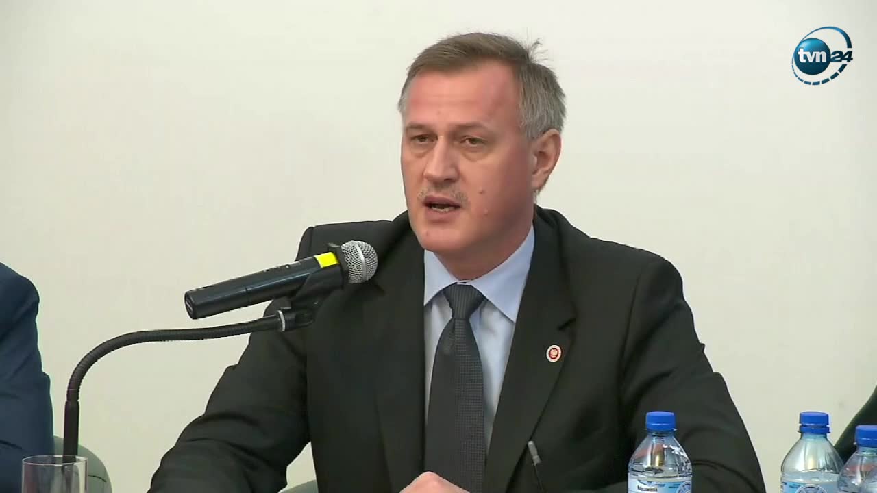 Dokumenty własnoręcznie sporządził Lech Wałęsa. Jest opinia biegłych ws. teczki TW Bolka