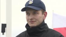 "Z takim oficerem wygramy każdą wojnę" - SKM dziękuje marynarzowi, który uratował mężczyznę