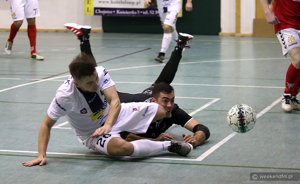 Drużyna Red Devils przegrała z Pogonią Szczecin FOTO