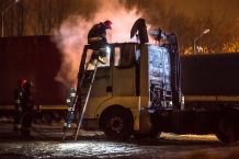 Pożar ciężarówki w bazie MZK w Chojnicach (FOTO)