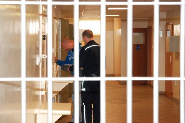 26- i 27-latek z Czarnego odpowiedzą za rozbój. Pobili swoją ofiarę do nieprzytomności