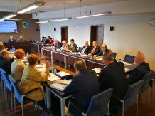 Absolutorium dla zarządu i starosty powiatu bytowskiego. Uwagi miała opozycja