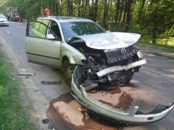 Wypadek na drodze Kościerzyna - Sarnowy. Jedna osoba poszkodowana