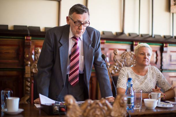 Wybór nowego przewodniczącego Rady Miejskiej Chojnic bez niespodzianki (FOTO) 