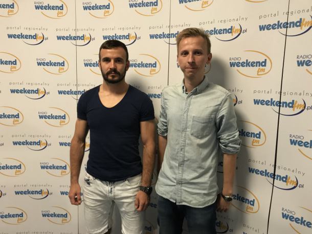 Piłkarski Weekend w Weekend FM. W studiu strzelec dwóch bramek w meczu ze Stomilem Olsztyn - Emil Drozdowicz