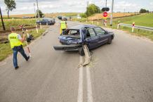Żabno, gmina Brusy: na przejeździe kolejowym vw passat wjechał w renault