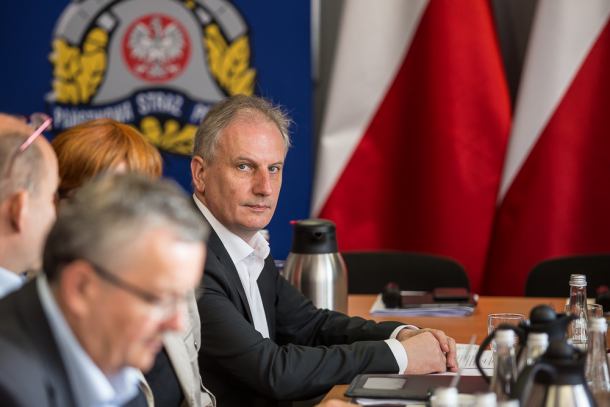 Wojewoda pomorski: "Burmistrz Czerska zapewniała mnie, że nie widzi potrzeby użycia wojska"