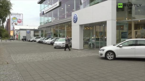 Były inżynier Volkswagena skazany na ponad trzy lata pozbawienia wolności. To pokłosie afery spalinowej (lektor)