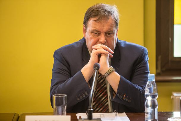 Dlaczego starosta nie jeździ na zebrania wiejskie? "Nie chce koncertu życzeń"