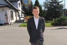 Ma 18 lat i od dwóch tygodni rządzi Wielkimi Budziskami