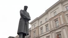 Wojewoda mazowiecki przejął pl. Piłsudskiego "ze względu na bezpieczeństwo państwa"
