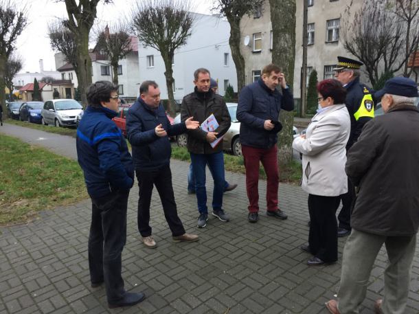 Mieszkańcy ul. Mestwina w Chojnicach chcą zmiany organizacji ruchu