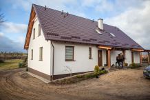 Nowy dom dla poszkodowanych w nawałnicy mieszkańców Wysokiej Zaborskiej (FOTO)