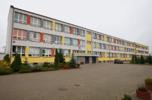 Ponad 3 mln zł kosztowała termomodernizacja budynku byłego gimnazjum w Człuchowie