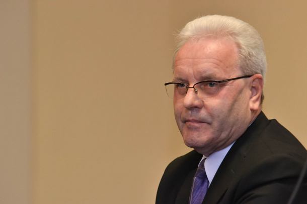 Były burmistrz Debrzna, na którym ciążą prokuratorskie zarzuty, dostał pracę w starostwie w Złotowie