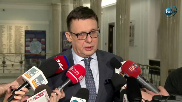 "Doszło do naruszenia prawa. Sprawa jest zamknięta". PiS nie przywróci trzech sędziów TK wybranych przez poprzedni sejm