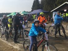 Jeździli na rowerach i zbierali pieniądze na hospicjum 
