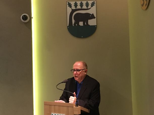 Uwaga na oszustów! W powiecie kościerskim ktoś podszywa się za pracowników inspekcji weterynaryjnej