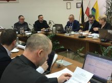 W gminie Kościerzyna liczba okręgów wyborczych i obwodów głosowania pozostaje taka sama