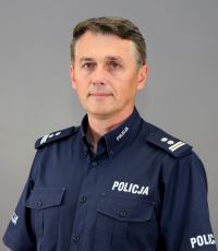 Policja zabiera głos w sprawie włamania do magazynu z bronią w Debrznie-Wsi