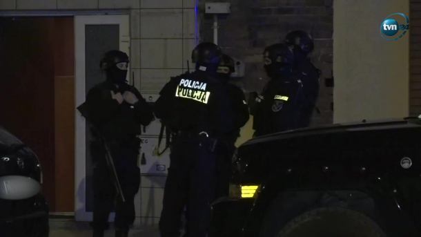 Zatrzymani organizatorzy neonazistowskiego koncertu w Dzierżoniowie usłyszą zarzuty