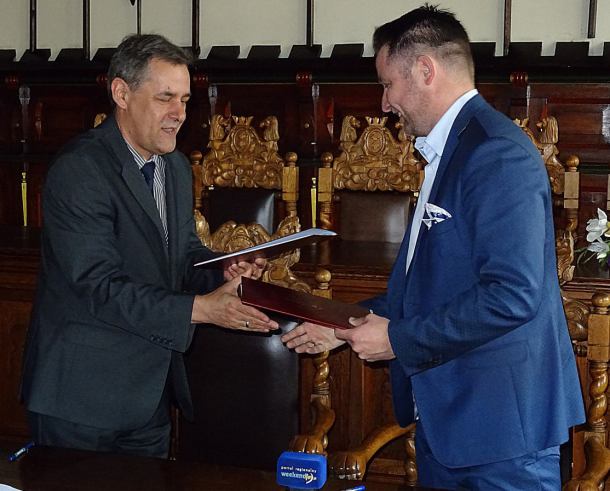 Umowa na część tak zwanych "deszczówek" w Chojnicach podpisana