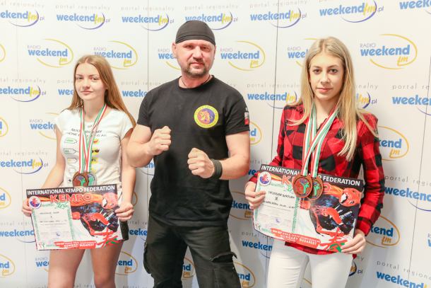 Zawodnicy UKS Kempo Chojnice z sześcioma medalami Mistrzostw Świata w Budapeszcie