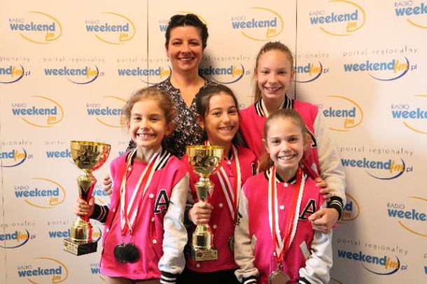 Chojnickie cheerleaderki zdobyły podwójne wicemistrzostwo Polski