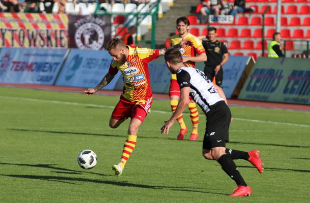 Dramat Chojniczanki. Po porażce 1:5 w Legnicy nie ma już szans na awans 