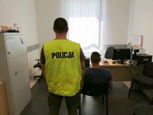Powiat tucholski: 18-latek podejrzany o próby podpalenia ołtarza w kościele