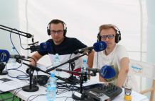 Specjalne wydanie z mobilnego studia Weekend FM w Charzykowach: o Marbruk Triathlonie i Chojniczance