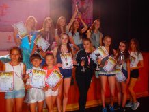 Tancerki z chojnickiego Music Dance z 23 medalami Mistrzostw Polski