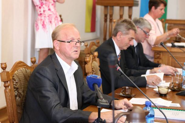 Radny: program jest niesprawiedliwy. Burmistrz: sam pan za nim głosował