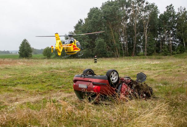 Wypadek między Gwieździnem i Stołcznem. Pięć osób poszkodowanych (FOTO)
