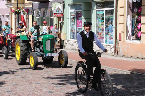 Weekend na Dniach Borów Tucholskich. Posłuchaj relacji z mobilnego studia Weekend FM (FOTO)