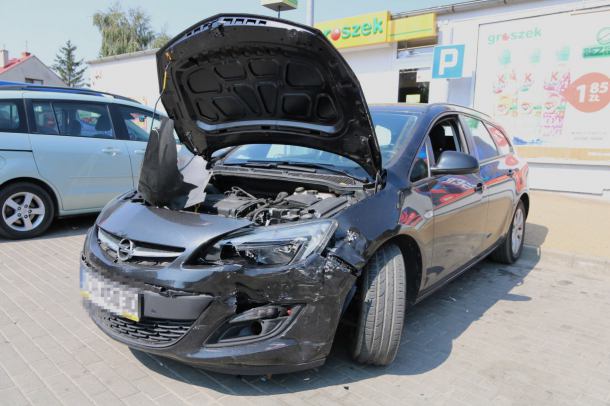 Dwie osoby poszkodowane w wypadku na skrzyżowaniu ulic Bytowskiej i Kopernika w Chojnicach