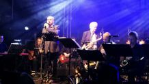 Na scenie na rynku w Bytowie odbył się niecodzienny koncert (FOTO)