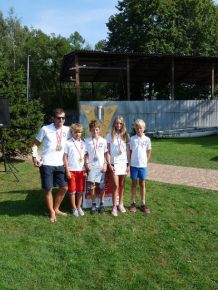 Zawodnicy Chojnickiego Klubu Żeglarskiego zdobyli dwa złote i jeden srebrny medal podczas Ogólnopolskiej Olimpiady Młodzieży