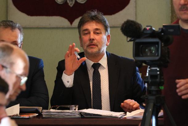 Przewodniczący Rady Miejskiej w Czarnem Adam Breska kandydatem na burmistrza