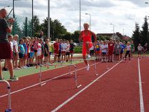 Lekcja wf-u z reprezentantką Polski w lekkiej atletyce Karoliną Kołeczek w SP nr 5 w Chojnicach (FOTO)