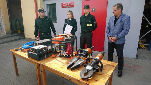OSP Chojnice otrzymało nowy sprzęt