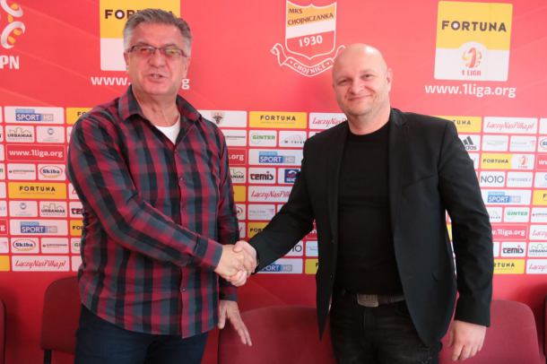 Maciej Bartoszek już oficjalnie trenerem Chojniczanki