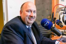 Piotr Zabrocki pozostanie burmistrzem Czarnego. Swoich dwóch kontrkandydatów pokonał już w pierwszej turze