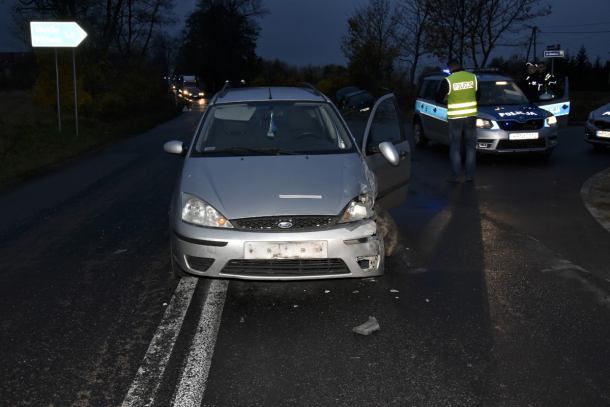 Wypadek w Małym Klinczu. Zderzyły się dwa samochody