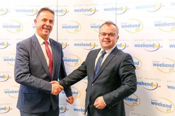 Debata kandydatów na wójta gminy Przechlewo. Dogrywka w Weekend FM