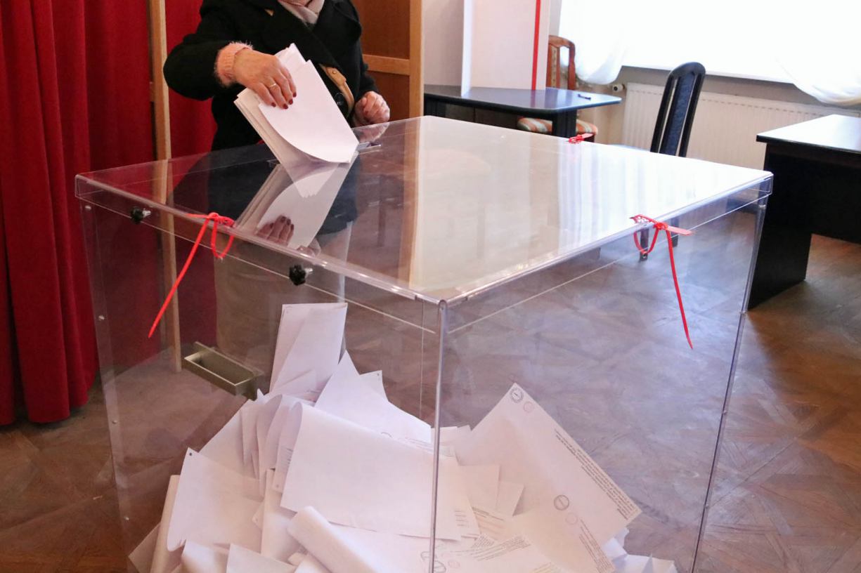 Pięcioro kandydatów staje do walki o stanowisko burmistrza Miastka