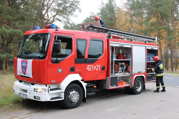 Jedna osoba została poszkodowana wskutek kolizji na drodze krajowej nr 22 w powiecie człuchowskim