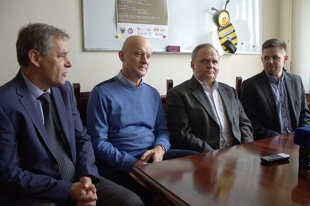 Burmistrz Chojnic i trzej byli kandydaci jednym głosem zachęcają do udziału w obchodach 100-lecia odzyskania niepodległości