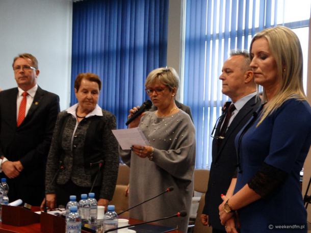 Pierwsza sesja Rady Powiatu Sępoleńskiego (FOTO)